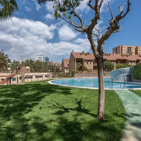 Palau 2 *